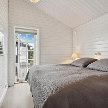 3 Bedroom Stunning In Hejls