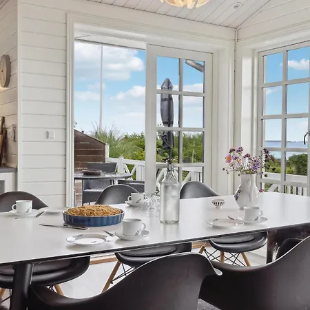 Σπίτι διακοπών 3 Bedroom Stunning In *