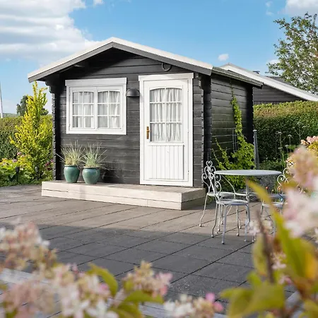 3 Bedroom Stunning In Holiday home *